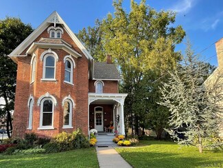 227 E Penn St, Bedford, PA 15522
