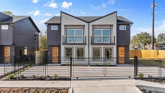 9204 Jutland Rd Unit A/B, Houston, TX 77033