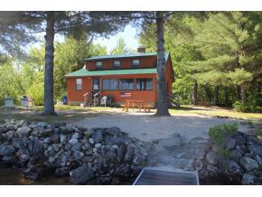 9 Fillion Rd, Ossipee, NH 03864