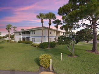 1512 SE Royal Green Cir Unit 201, Port Saint Lucie, FL 34952