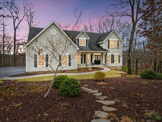 1801 Brush Mountain Cir, Blacksburg, VA 24060