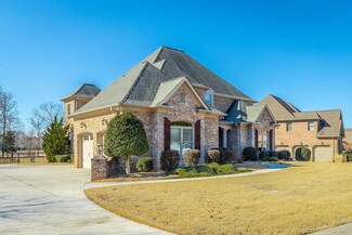 8594 Rambling Rose Dr, Ooltewah, TN 37363