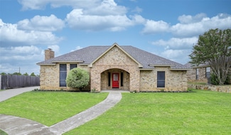 2305 Meadowlark Ln, Bedford, TX 76021