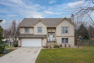 306 Bentley Dr, Normal, IL 61761