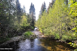 244 Culvert Ln, Bonners Ferry, ID 83805