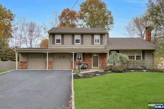 608 Maze Rd, Rivervale, NJ 07675