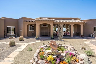 4972 Black Quartz Rd, Las Cruces, NM 88011