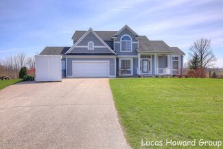 4986 Clear Ridge Dr SE Unit 16, Ada, MI 49301