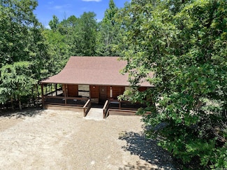 145 Guppy Ln, Broken Bow, OK 74728