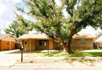 215 Darrell Ave, Levelland, TX 79336
