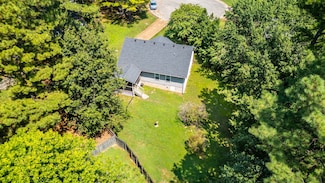 7621 Hudlow Ct, Fairview, TN 37062