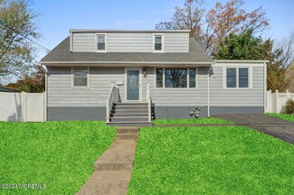 12 Dobson Rd, Old Bridge, NJ 08857