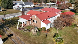 235 Iris Bryant Rd, Erwin, NC 28339