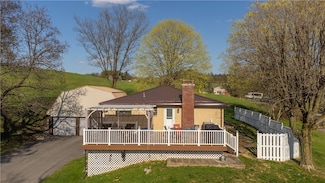 6096 Kemerer Hollow Rd, Export, PA 15632