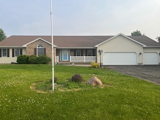 867 210th Ave, Monmouth, IL 61462