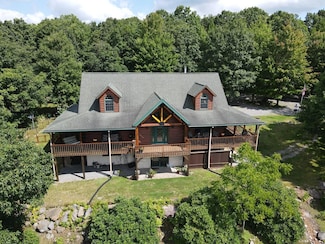 736 Hamilton Corners Rd, Titusville, PA 16354