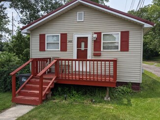 2422 Spencer St, Lake Station, IN 46405