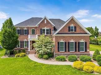 311 Connemara Ct, Mars, PA 16046