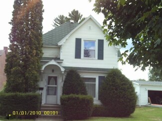 211 W Todd Ave, Reed City, MI 49677