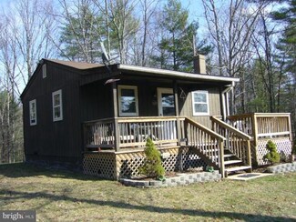 810 Fallbush Mountain Dr, Mathias, WV 26812