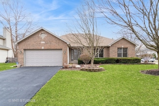 402 Camden Cir Unit 3, Oswego, IL 60543