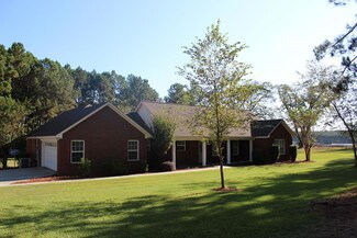 4452 Us Highway 82 W, Ty Ty, GA 31795