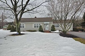 270 Moosehill Rd, East Walpole, MA 02032