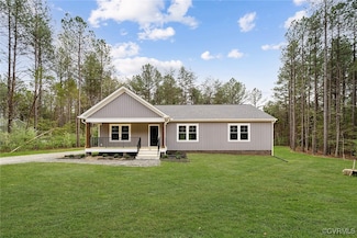 106 E Sunrise Dr, Warsaw, VA 22572