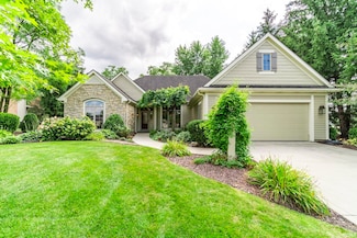 10819 Homestead Hills Dr, Fort Wayne, IN 46804