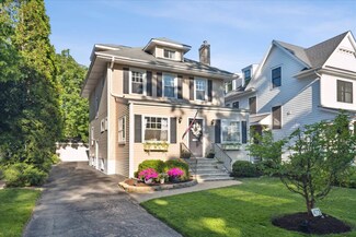 473 Provident Ave, Winnetka, IL 60093