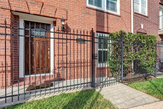 1937 Genesee St, Houston, TX 77006