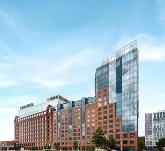 100 Lovejoy Wharf Unit 5D, Boston, MA 02114