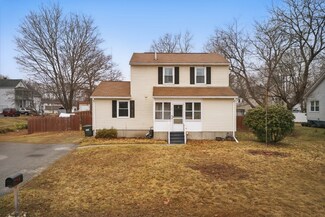 20 West Ave, Webster, MA 01570