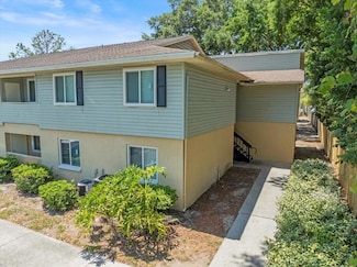 230 Thorn Tree Place Unit 230, Brandon, FL 33510