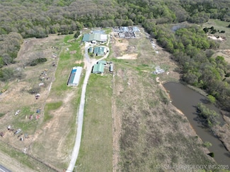 5850 S State Highway 3, Byars, OK 74831