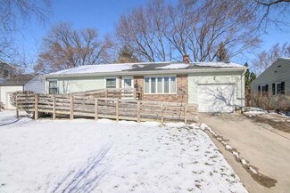 560 Glen Dr, Madison, WI 53711