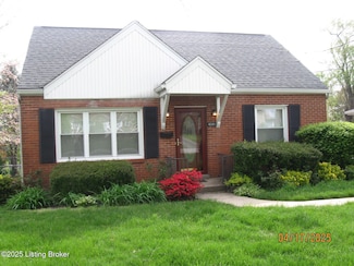 4249 Regina Ln, Louisville, KY 40213