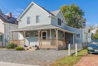 167 Suburban Pkwy, Warwick, RI 02889