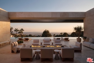 9214 Nightingale Dr, Los Angeles, CA 90069
