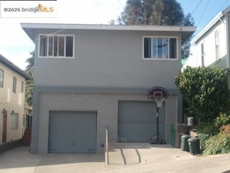 1435 E 32nd St, Oakland, CA 94602