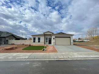 517 Desert Peach St, Clifton, CO 81520