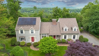 161 Old Farm Rd, Leominster, MA 01453