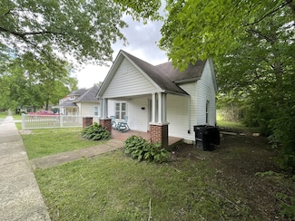 411 N Washington St, Tullahoma, TN 37388