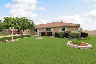 500 Michael St, Marrero, LA 70072