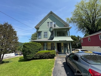 180 Monmouth Ave, Waterbury, CT 06704