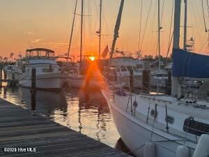 119 Dock Side Dr, New Bern, NC 28560