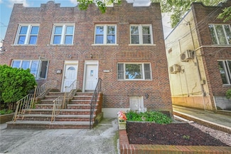 2277 E 24th St, Brooklyn, NY 11229