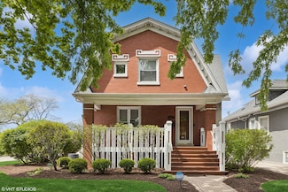 631 Hannah Ave, Forest Park, IL 60130
