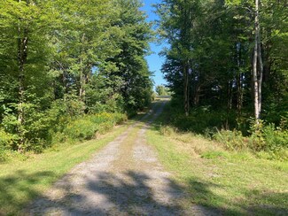 40 Wiggins Rd, Fairfax, VT 05454
