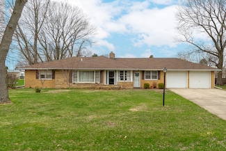 520 N Green St, Somonauk, IL 60552